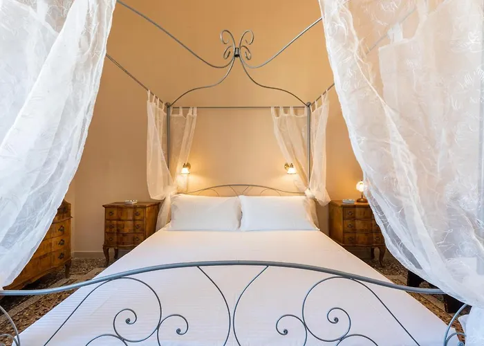 بيت ضيافة La Torre Garbata 3*