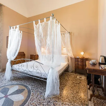 Guest house La Torre Garbata *